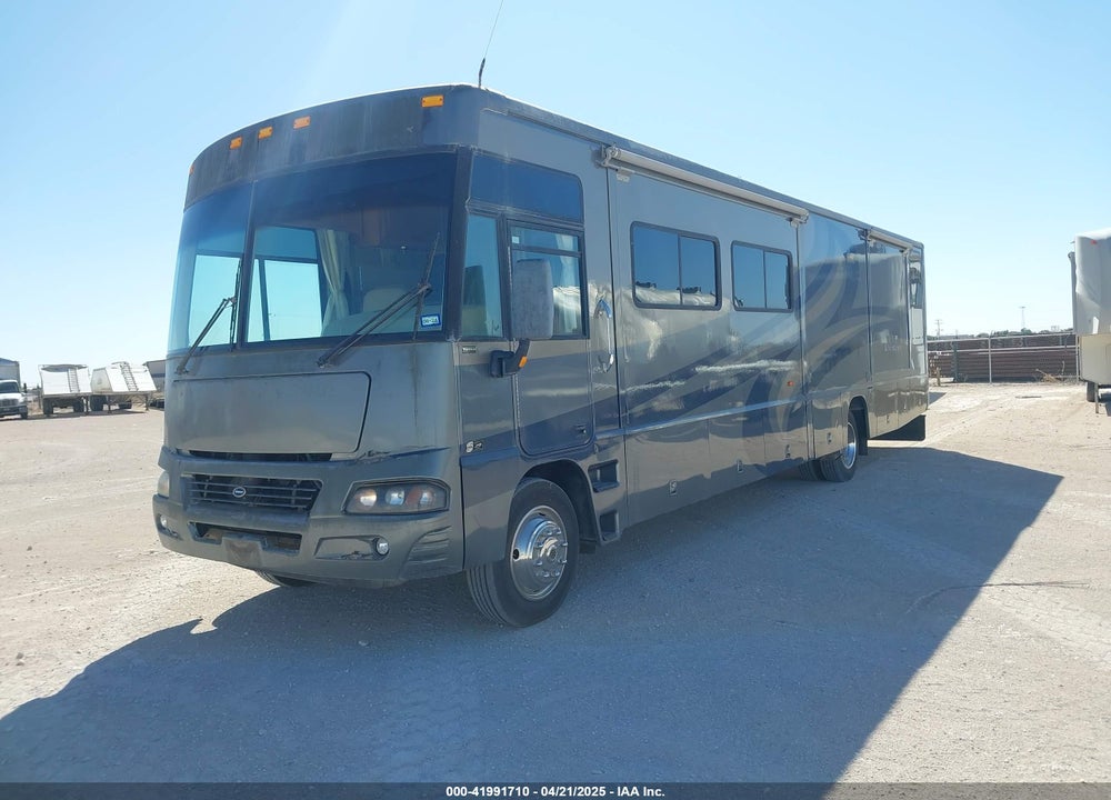 2005 WINNEBAGO ADVENTURER VIN: 5B4MPA7G353403634
