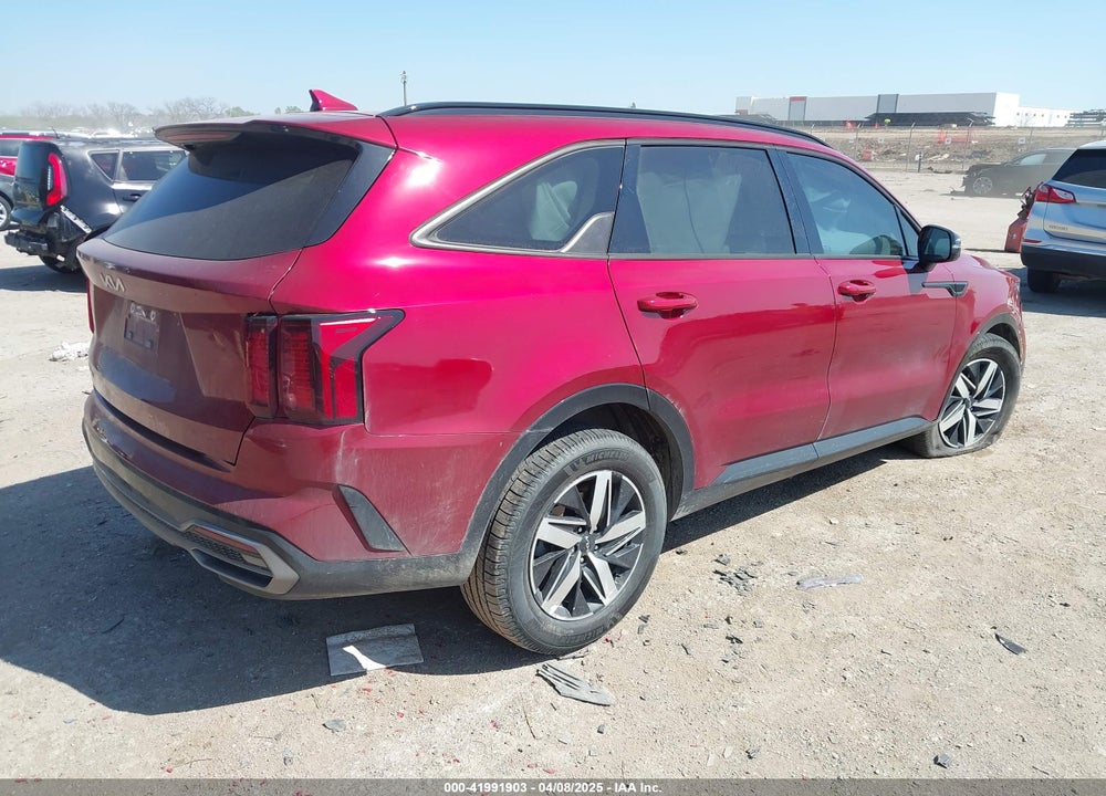 2023 KIA SORENTO VIN: 5XYRL4LC3PG217820
