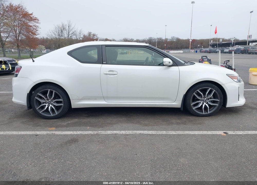 2016 SCION TC VIN: JTKJF5C79GJ018079
