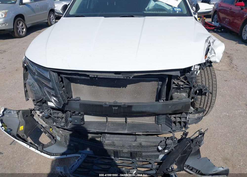 2022 HYUNDAI TUCSON VIN: 5NMJB3AE5NH161137