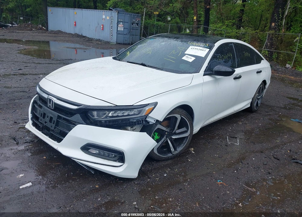 2018 HONDA ACCORD VIN: 1HGCV2F52JA006814