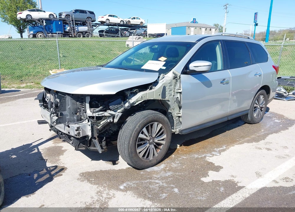 2017 NISSAN PATHFINDER SV VIN: 5N1DR2MN1HC673409