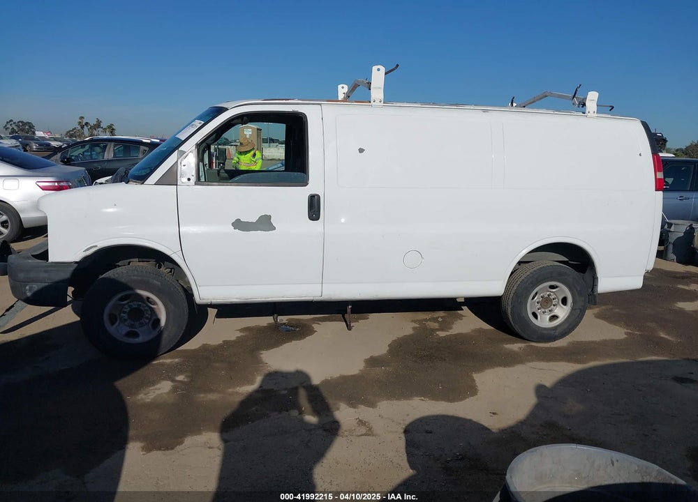 2006 CHEVROLET EXPRESS VIN: 1GCGG25V361183813