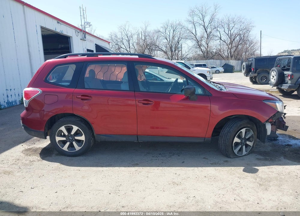 2018 SUBARU FORESTER VIN: JF2SJABC9JH421335
