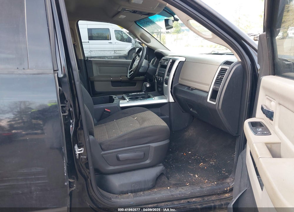2012 DODGE RAM 1500 VIN: 1C6RD7LT6CS104924