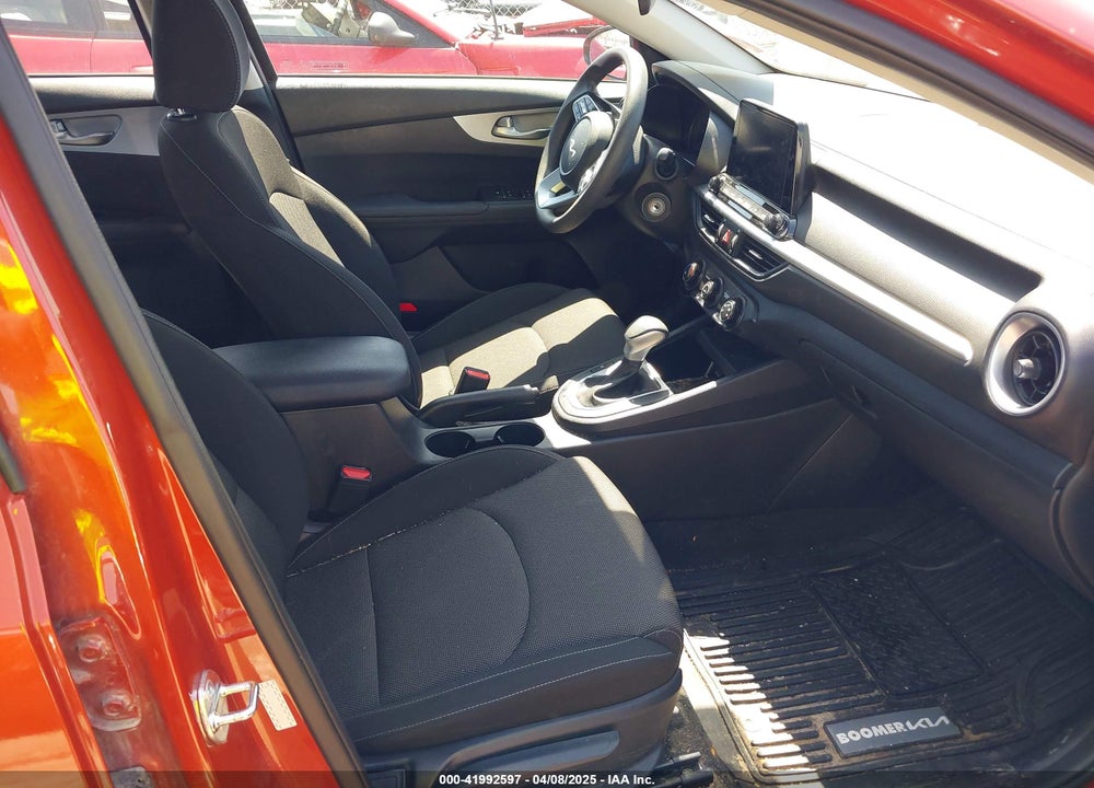 2023 KIA FORTE VIN: 3KPF24AD3PE680832