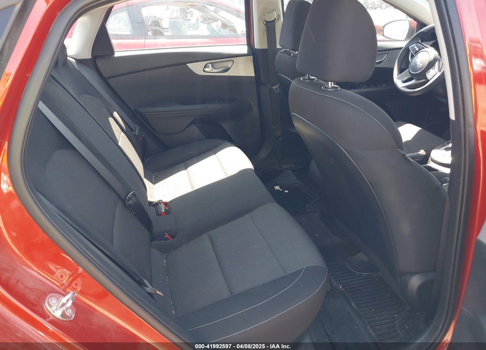 2023 KIA FORTE VIN: 3KPF24AD3PE680832