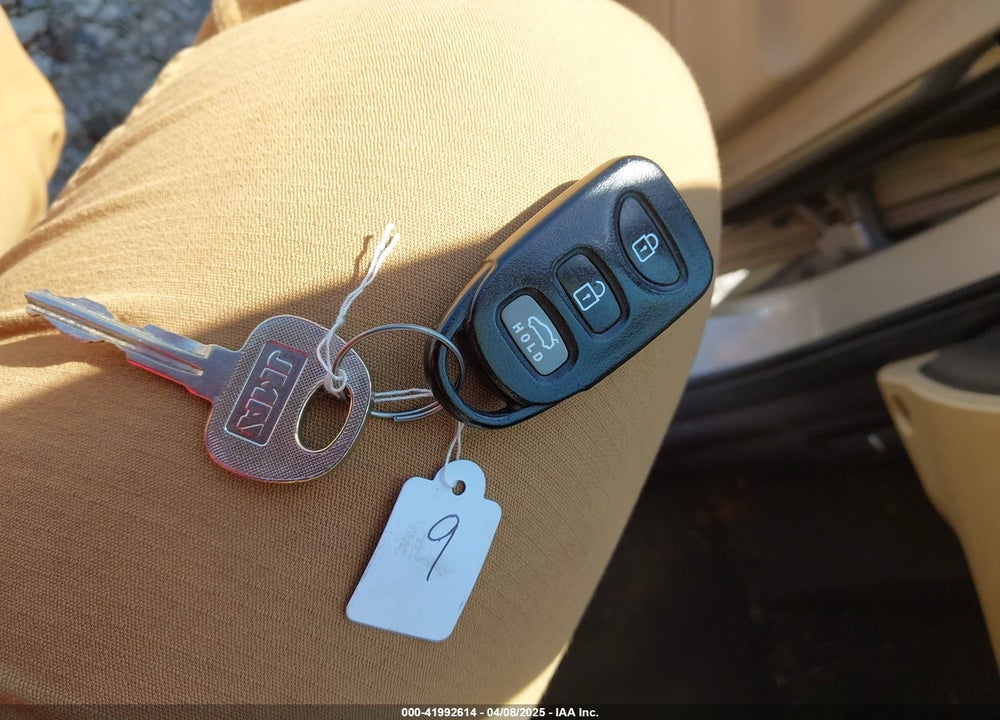 2010 HYUNDAI SONATA VIN: 5NPET4AC3AH596254