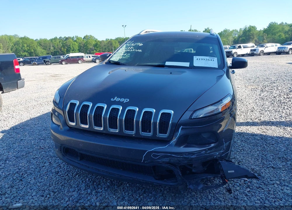 2018 JEEP CHEROKEE LATITUDE PLUS 4X4 VIN: 1C4PJMLB1JD532917