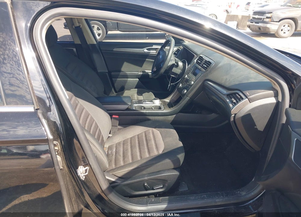 2018 FORD FUSION SE VIN: 3FA6P0H74JR125761