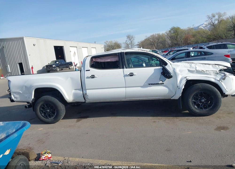 2022 TOYOTA TACOMA VIN: 3TMDZ5BNXNM122169