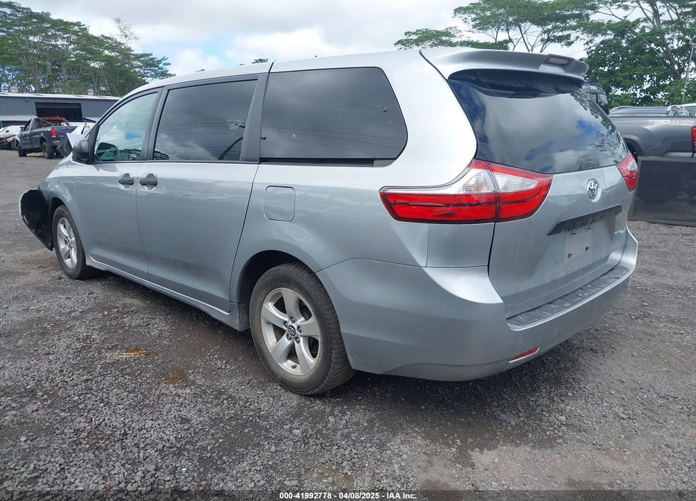 2019 TOYOTA SIENNA L 7 PASSENGER VIN: 5TDZZ3DC2KS005851