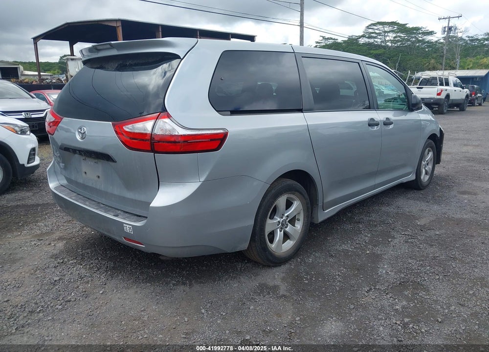 2019 TOYOTA SIENNA L 7 PASSENGER VIN: 5TDZZ3DC2KS005851