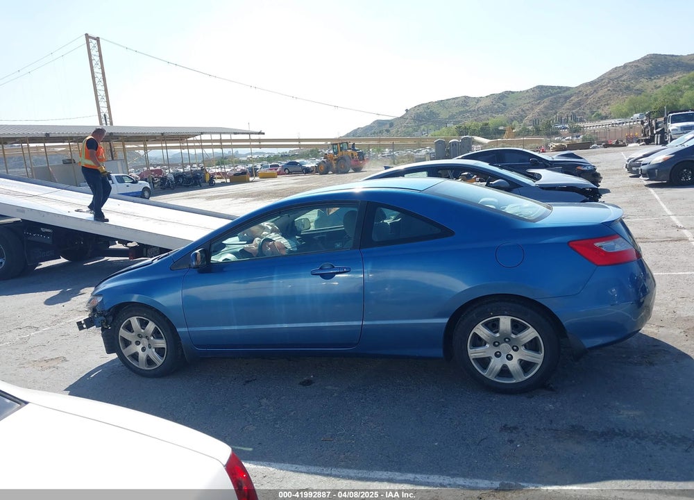 2010 HONDA CIVIC LX VIN: 2HGFG1B69AH532374