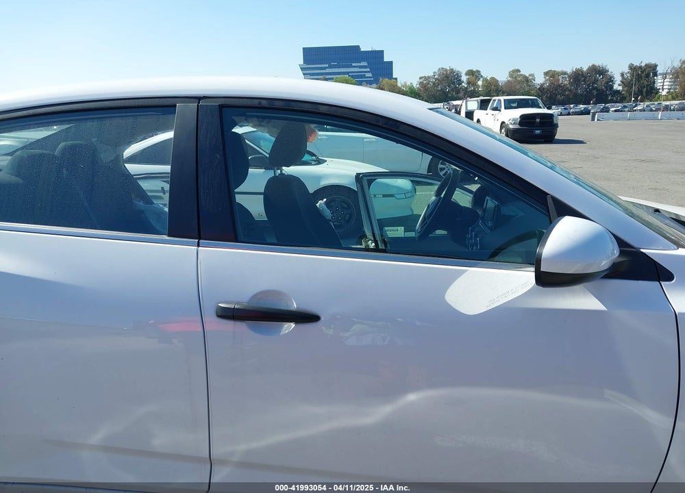 2024 NISSAN SENTRA S XTRONIC CVT VIN: 3N1AB8BV3RY236217