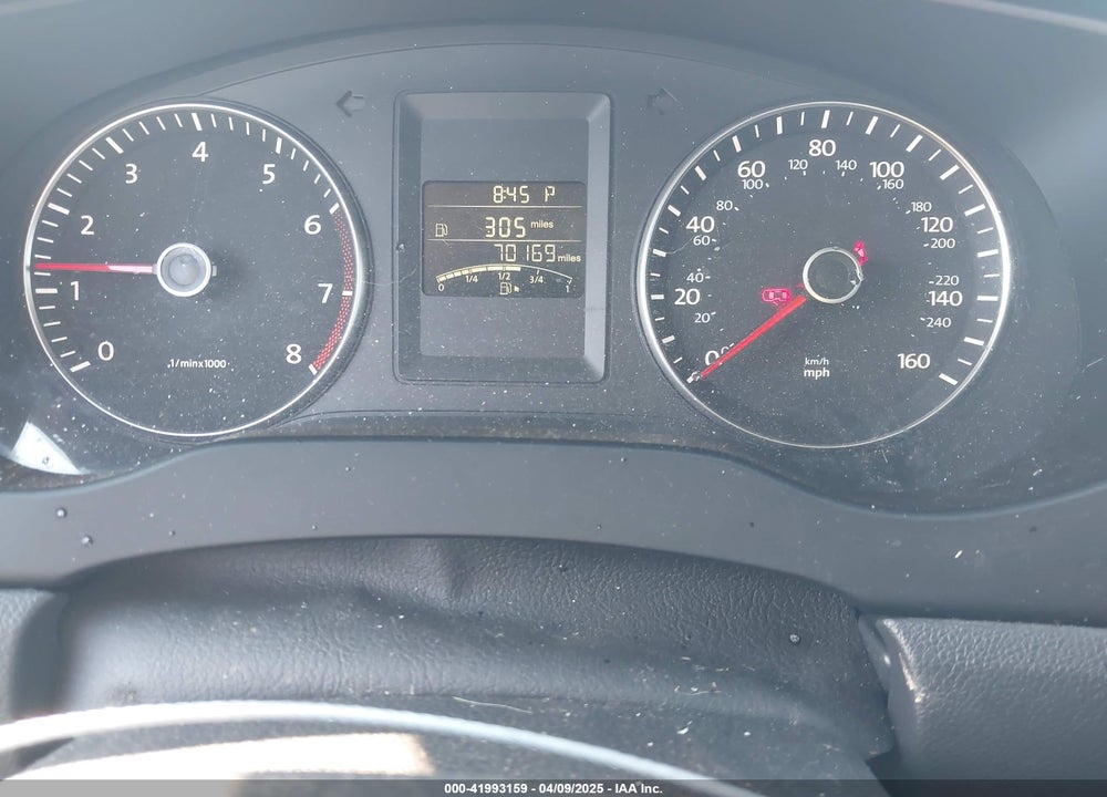 2014 VOLKSWAGEN JETTA 1.8T SE VIN: 3VWD17AJ9EM271316