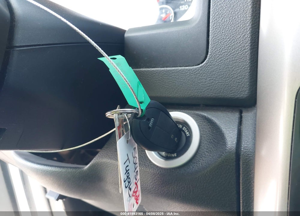 2019 RAM 1500 CLASSIC VIN: 1C6RR6TT4KS608723