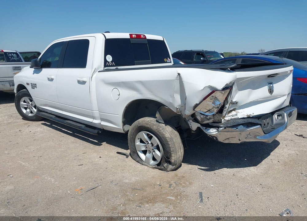 2019 RAM 1500 CLASSIC VIN: 1C6RR6TT4KS608723