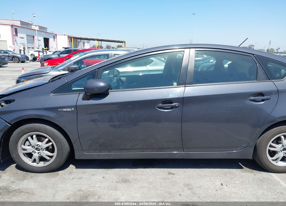 2011 TOYOTA PRIUS VIN: JTDKN3DU2B1454773
