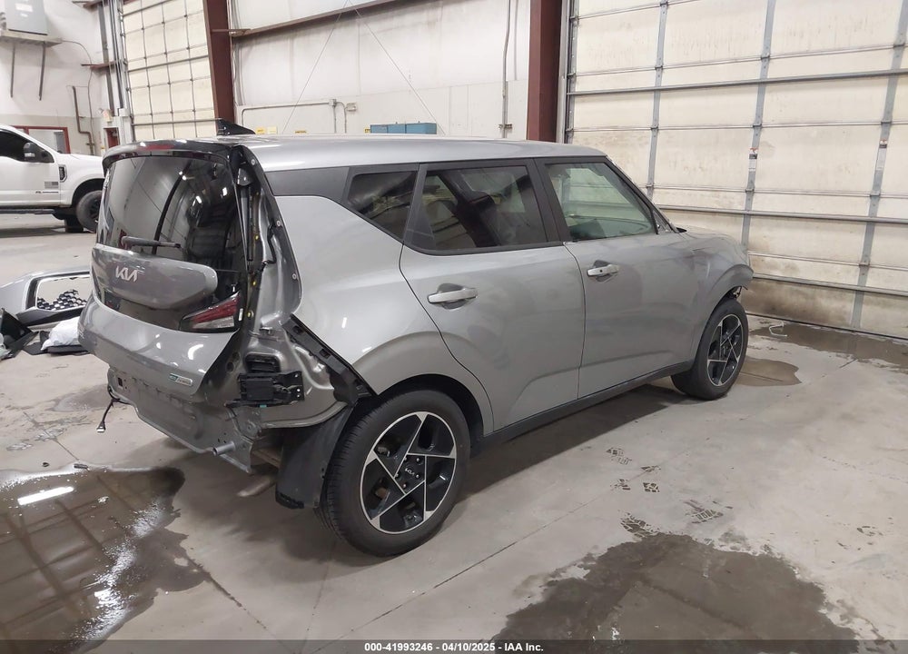 2023 KIA SOUL VIN: KNDJ33AU0P7847875