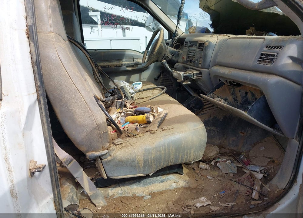 2001 FORD F-450 CHASSIS XL/XLT VIN: 1FDXF47F31ED65268