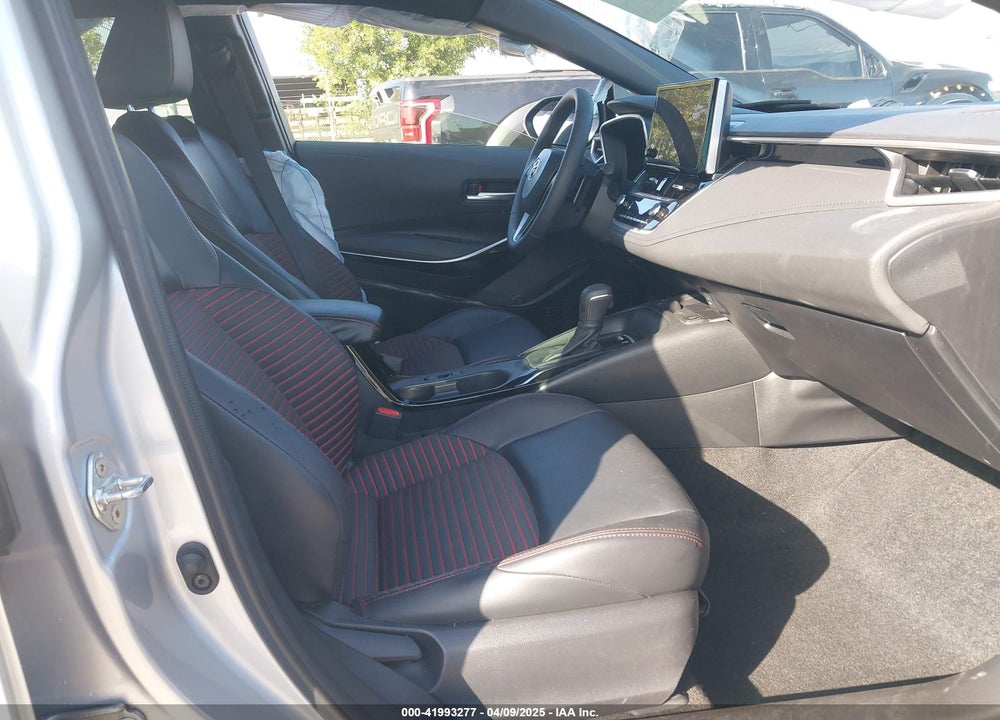 2024 TOYOTA COROLLA VIN: JTDT4MCE2R3523452