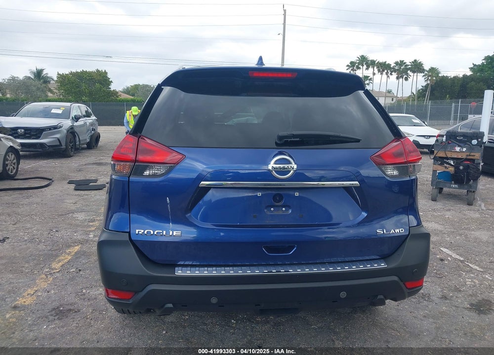 2019 NISSAN ROGUE SL VIN: 5N1AT2MV6KC724740