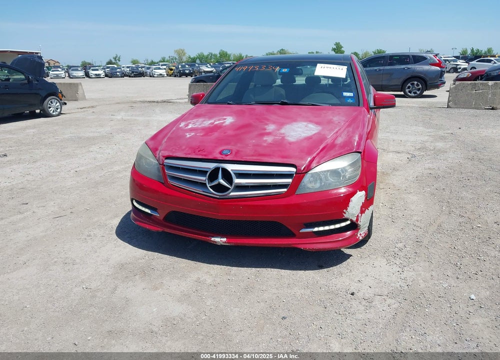 2011 MERCEDES-BENZ C CLASS VIN: WDDGF8BB4BR147145