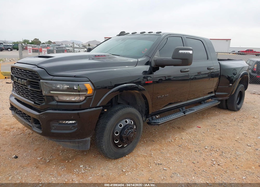 2023 RAM 3500 LIMITED  4X4 6'4 BOX VIN: 3C63RRPL9PG510562