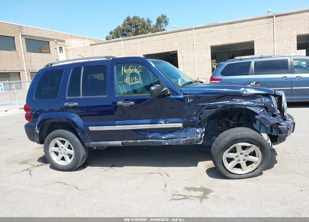 2007 JEEP LIBERTY VIN: 1J4GL58K87W520229