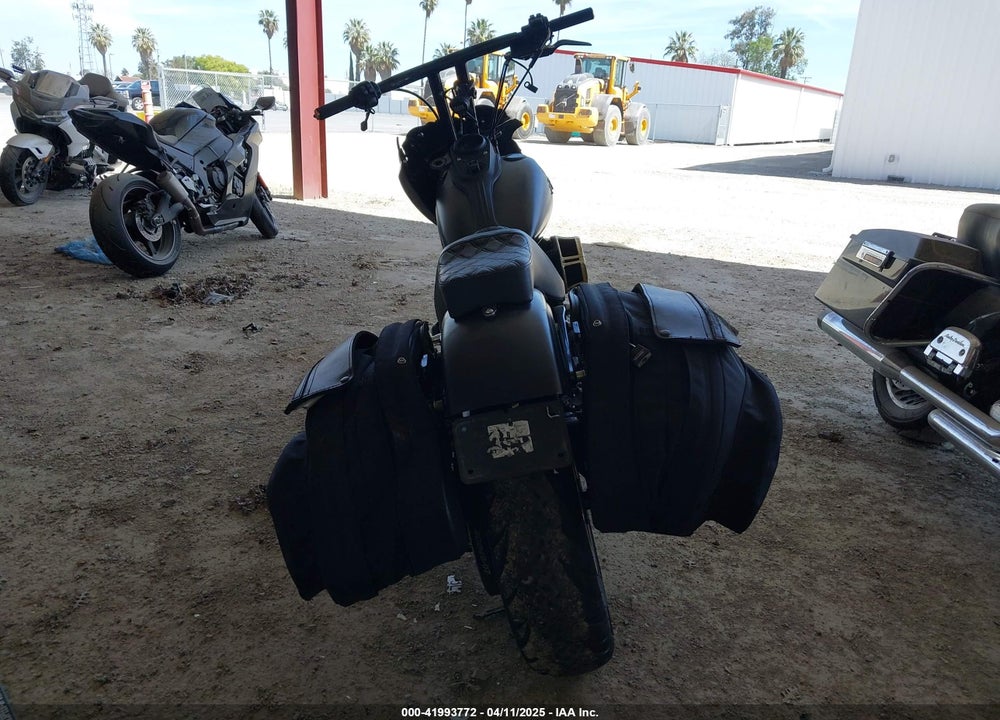 2017 HARLEY-DAVIDSON FXDB VIN: 1HD1GXM30HC316679