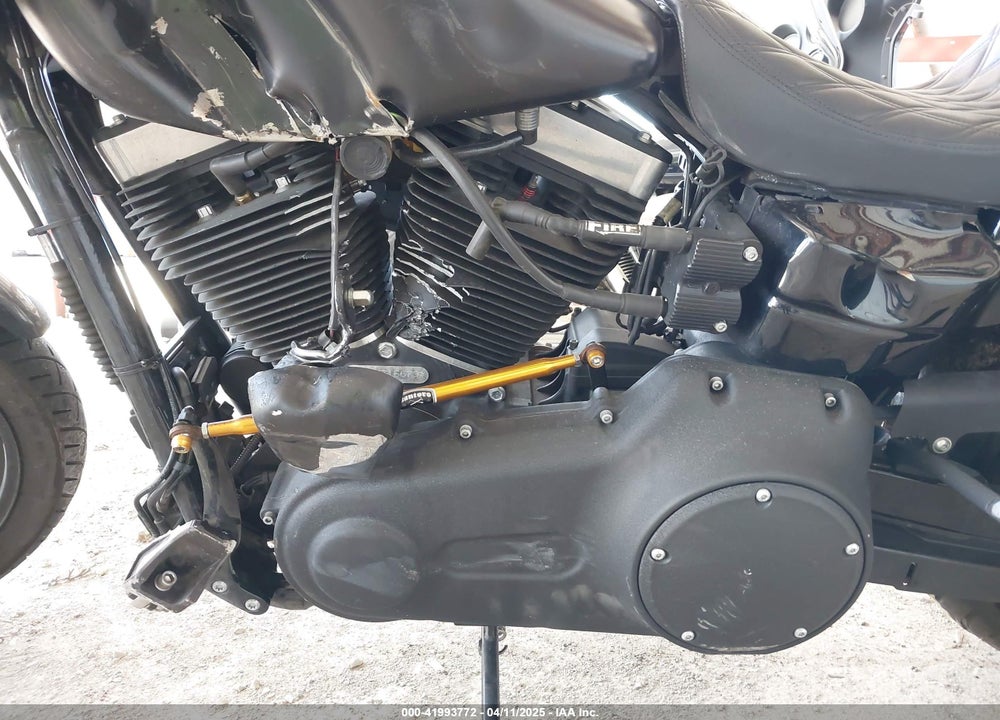 2017 HARLEY-DAVIDSON FXDB VIN: 1HD1GXM30HC316679