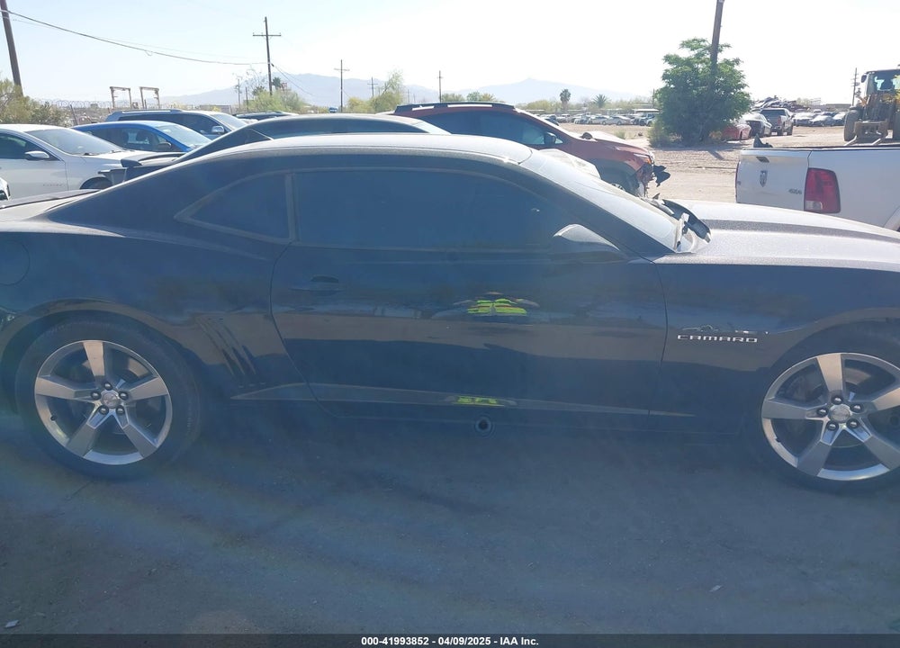 2011 CHEVROLET CAMARO 2SS VIN: 2G1FK1EJ4B9206709