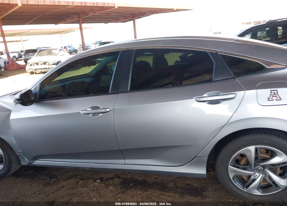 2019 HONDA CIVIC VIN: 19XFC2F6XKE044042