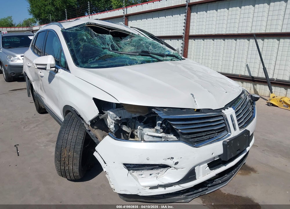 2015 LINCOLN MKC VIN: 5LMCJ1A99FUJ29331