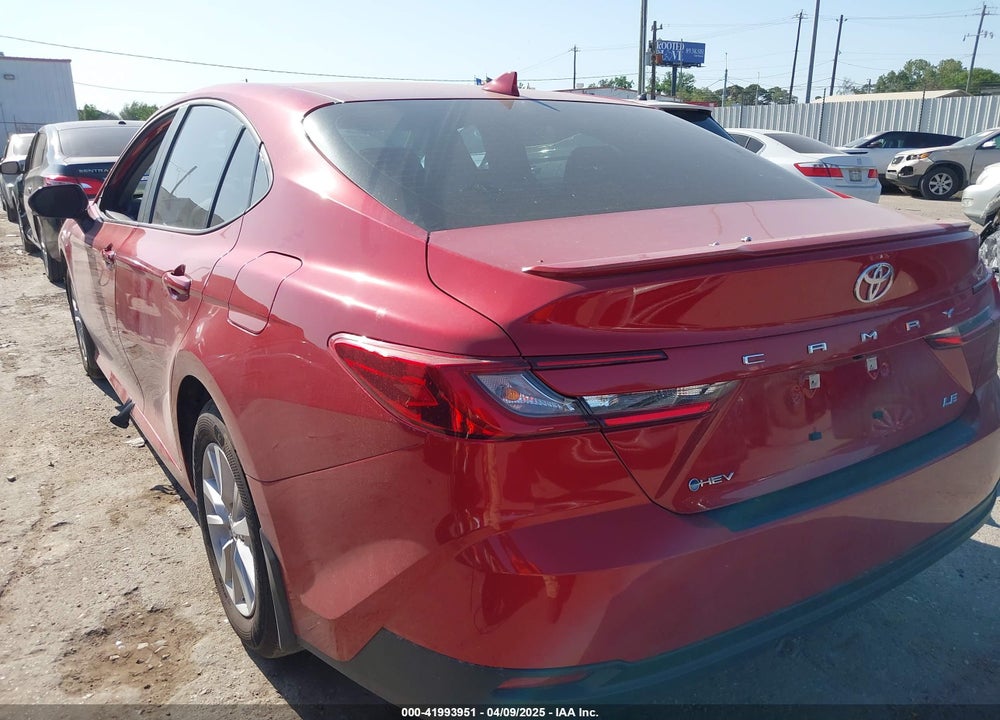 2025 TOYOTA CAMRY LE VIN: 4T1DAACK8SU098252