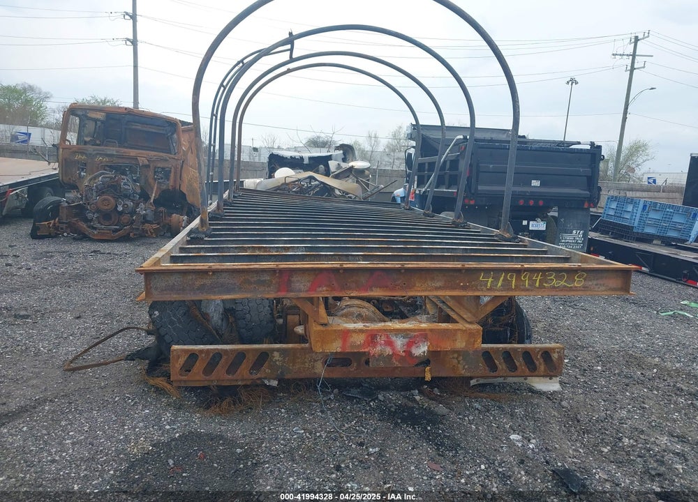 1999 PETERBILT 379 VIN: 1XP5DB9X6XN477789