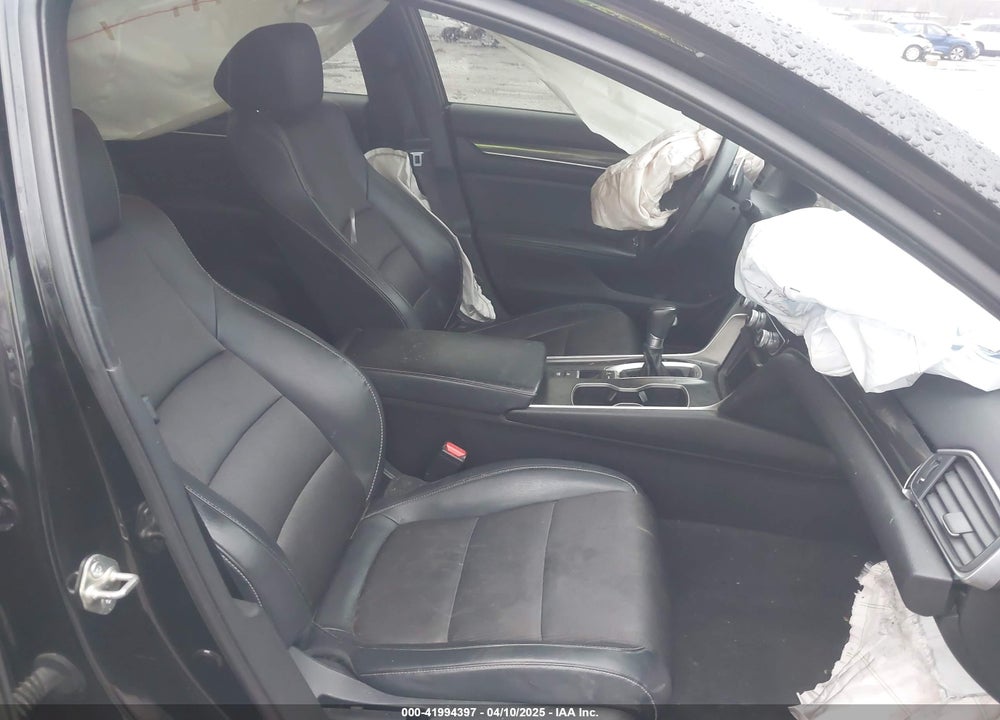 2018 HONDA ACCORD VIN: 1HGCV1F33JA222874