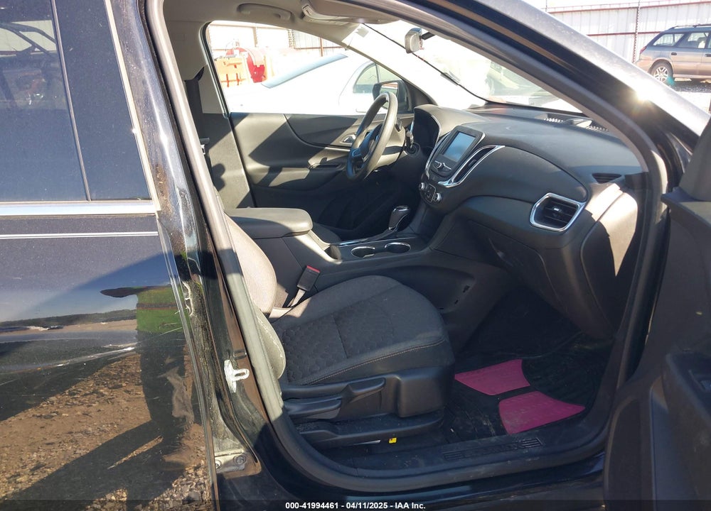 2018 CHEVROLET EQUINOX LT VIN: 2GNAXJEV2J6164411