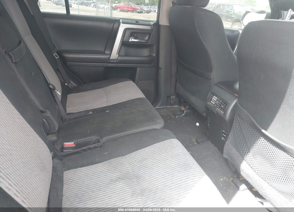 2018 TOYOTA 4RUNNER SR5 VIN: JTEZU5JR5J5185104