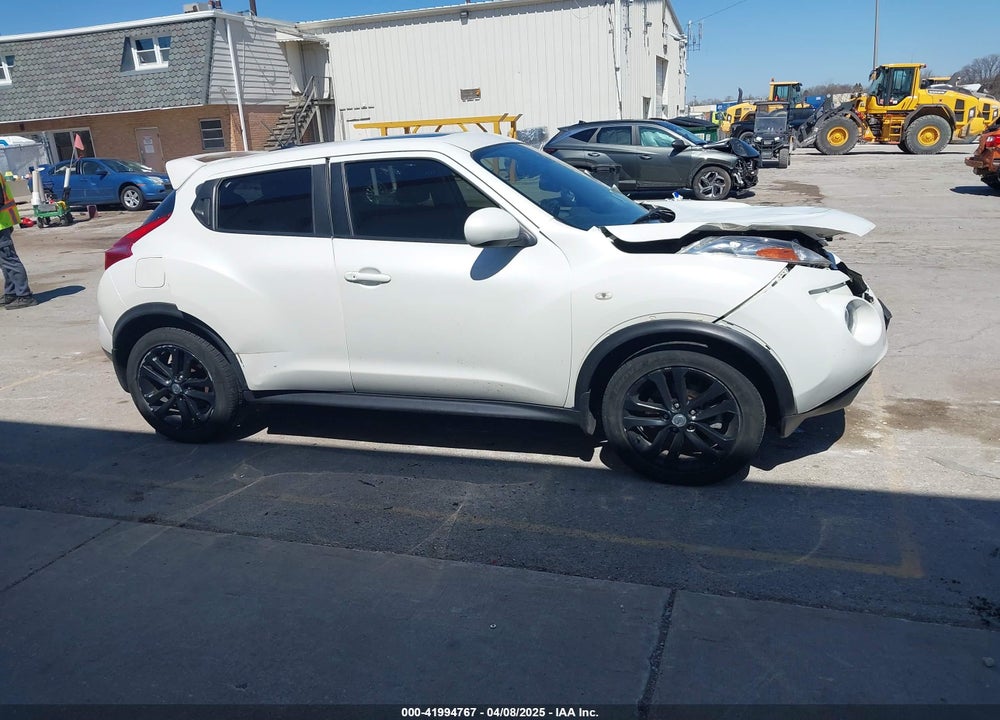 2014 NISSAN JUKE VIN: JN8AF5MV7ET357773