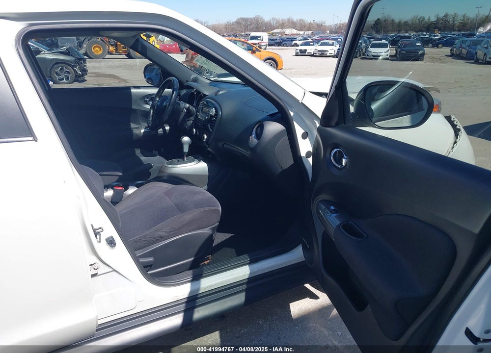 2014 NISSAN JUKE VIN: JN8AF5MV7ET357773