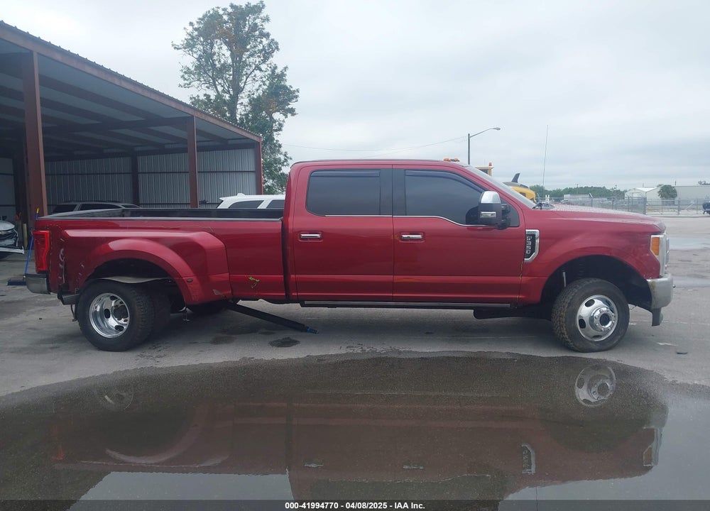 2017 FORD F-350 PLATINUM VIN: 1FT8W3DT1HED15685