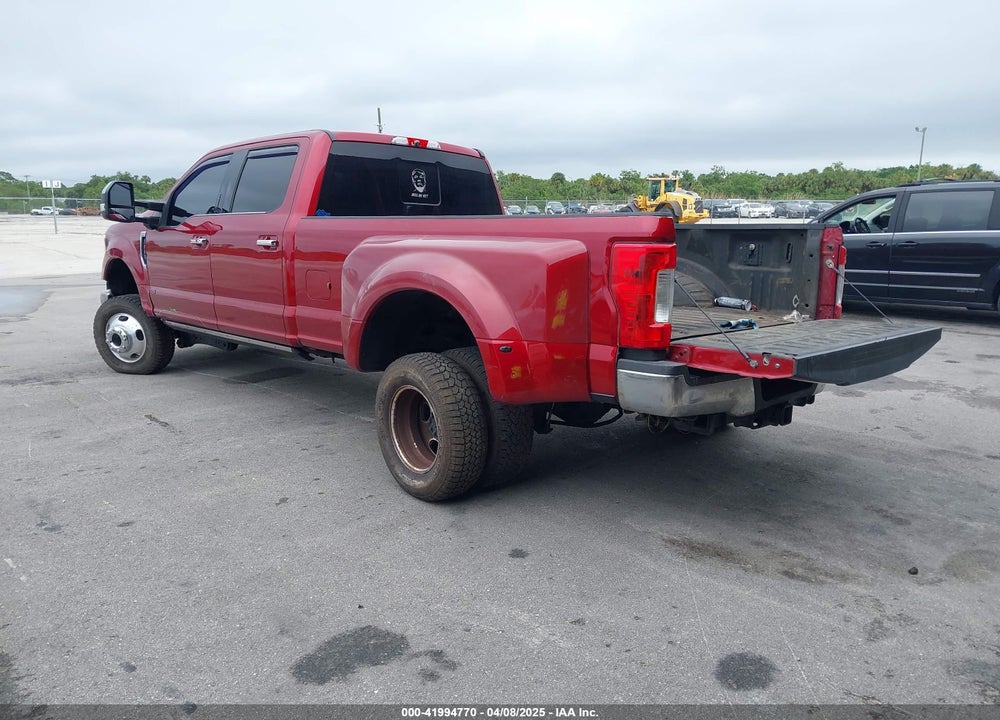 2017 FORD F-350 PLATINUM VIN: 1FT8W3DT1HED15685