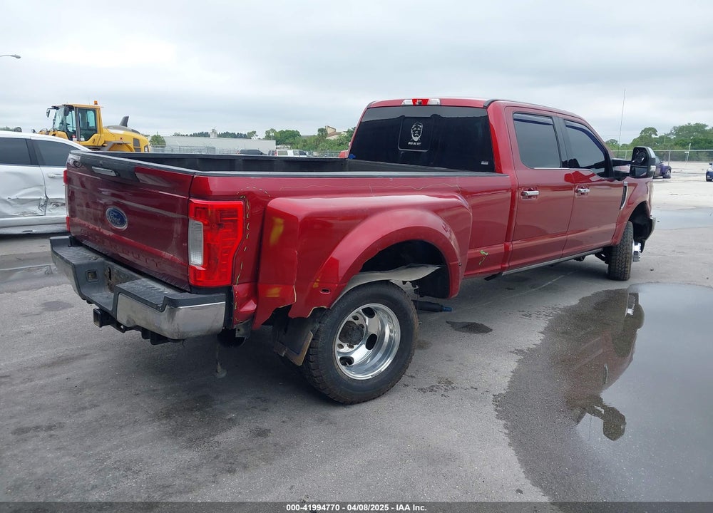 2017 FORD F-350 PLATINUM VIN: 1FT8W3DT1HED15685