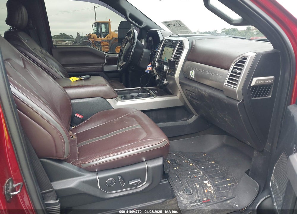 2017 FORD F-350 PLATINUM VIN: 1FT8W3DT1HED15685