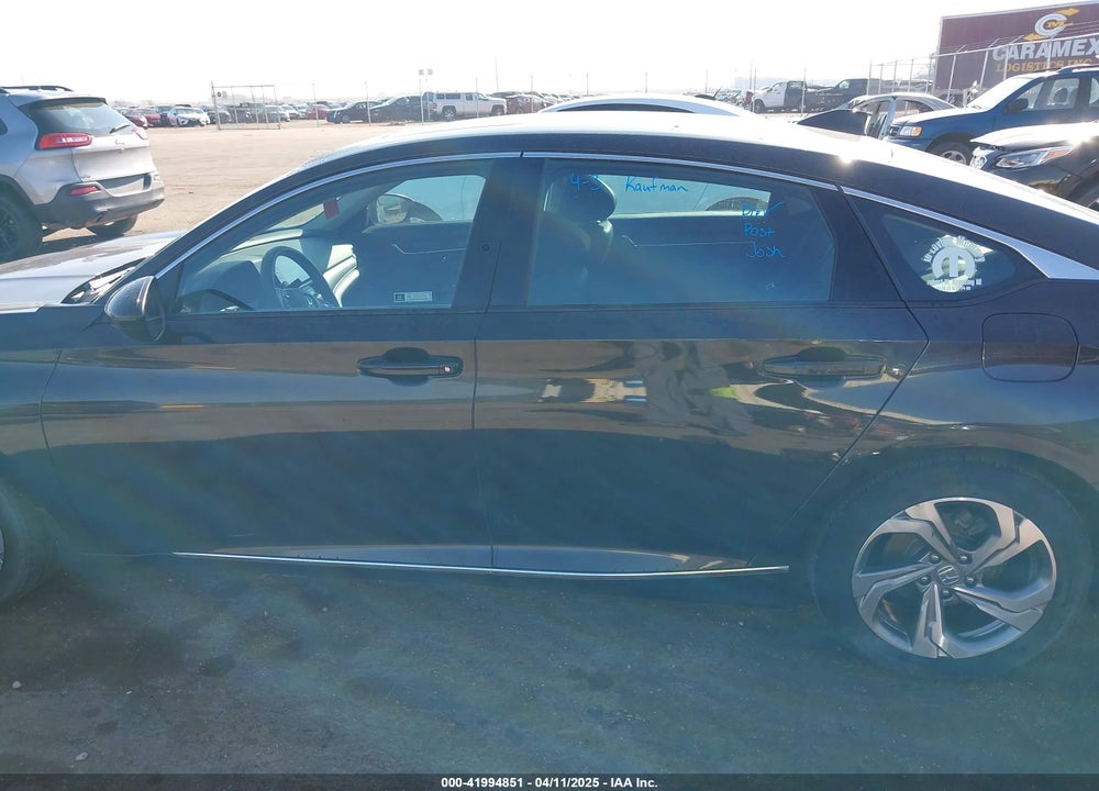2018 HONDA ACCORD EX VIN: 1HGCV1F47JA242618