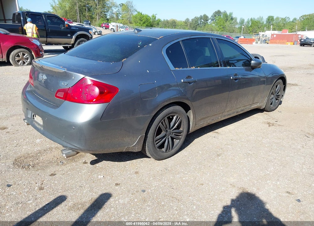 2011 INFINITI G37 VIN: JN1CV6APXBM508598
