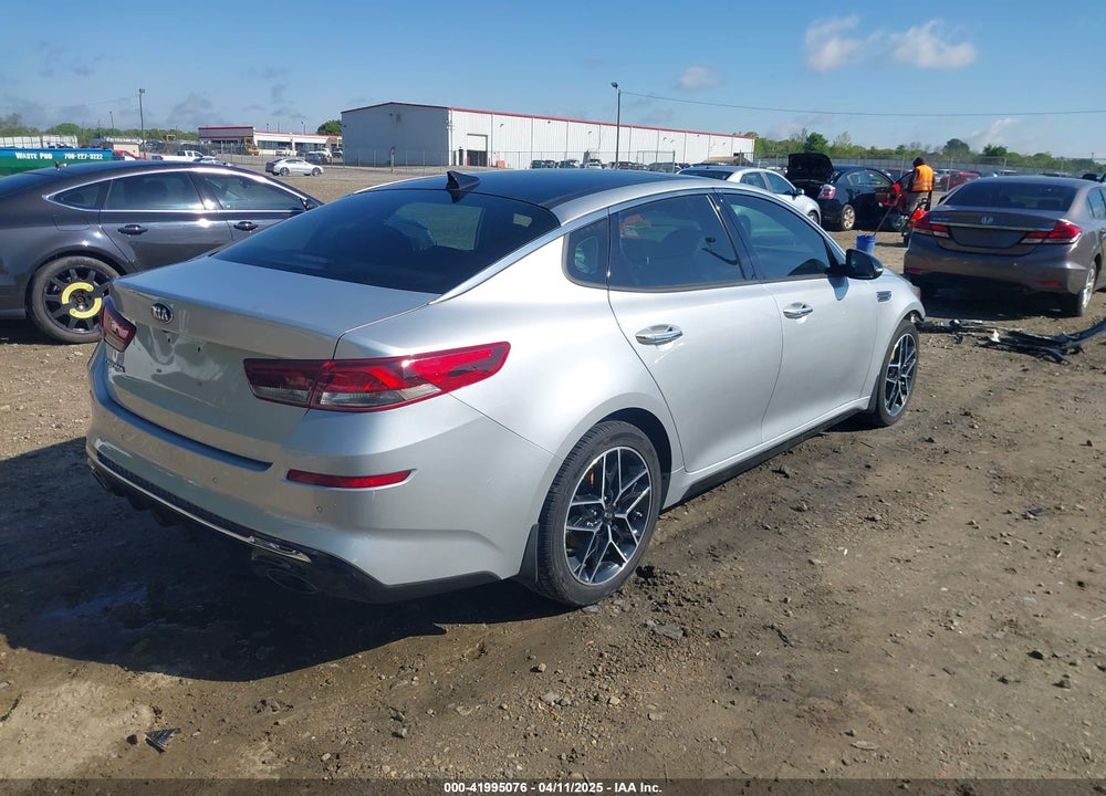 2020 KIA OPTIMA VIN: 5XXGT4L39LG435413