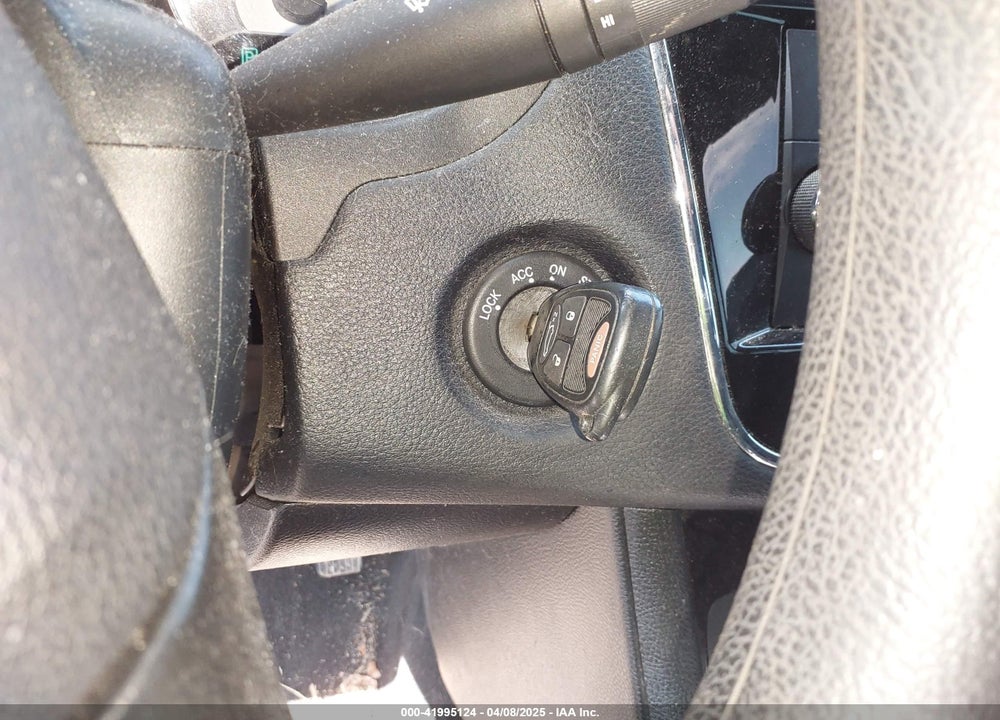 2012 CHRYSLER 200 VIN: 1C3CCBAB1CN223241